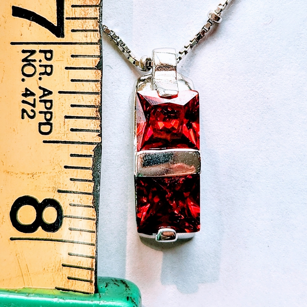 Italian Sterling Silver Necklace with dual Garnet Pendant